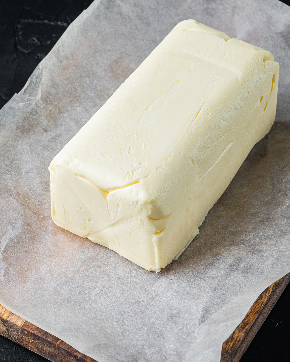 SIMPLE PAIRINGS ENHANCE ITS PURITY.